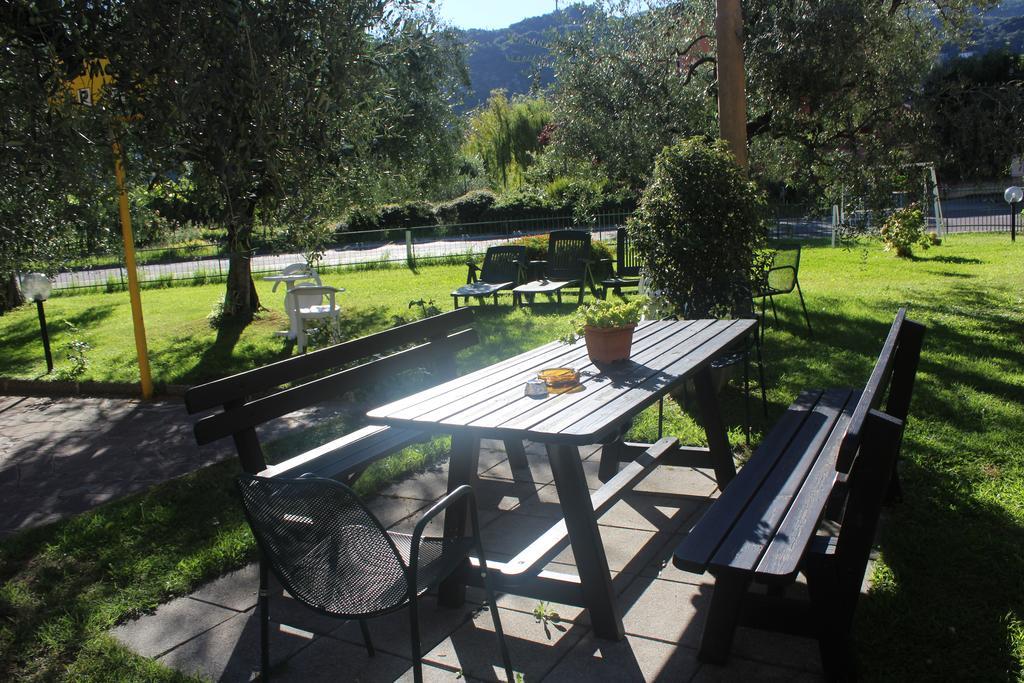 Villa Marina Torbole Sul Garda Екстериор снимка